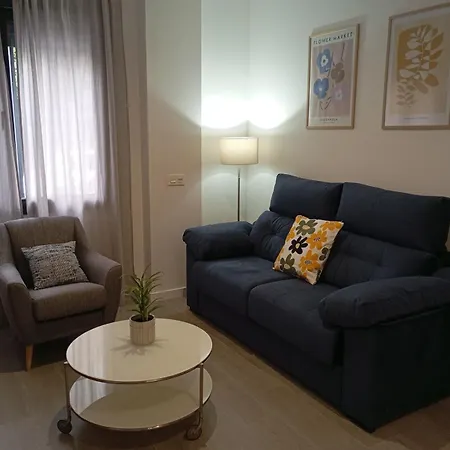 Apartamento Virgen Del Valle, Remedios, Junto Al Centro Y Triana, Sevilha